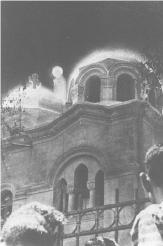 7.) Our Lady of Zeitoun, 1968